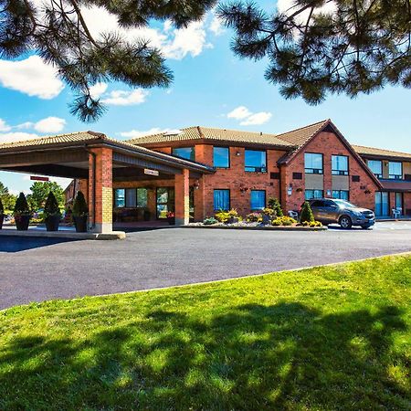 Comfort Inn Kingston Highway 401 Exterior foto