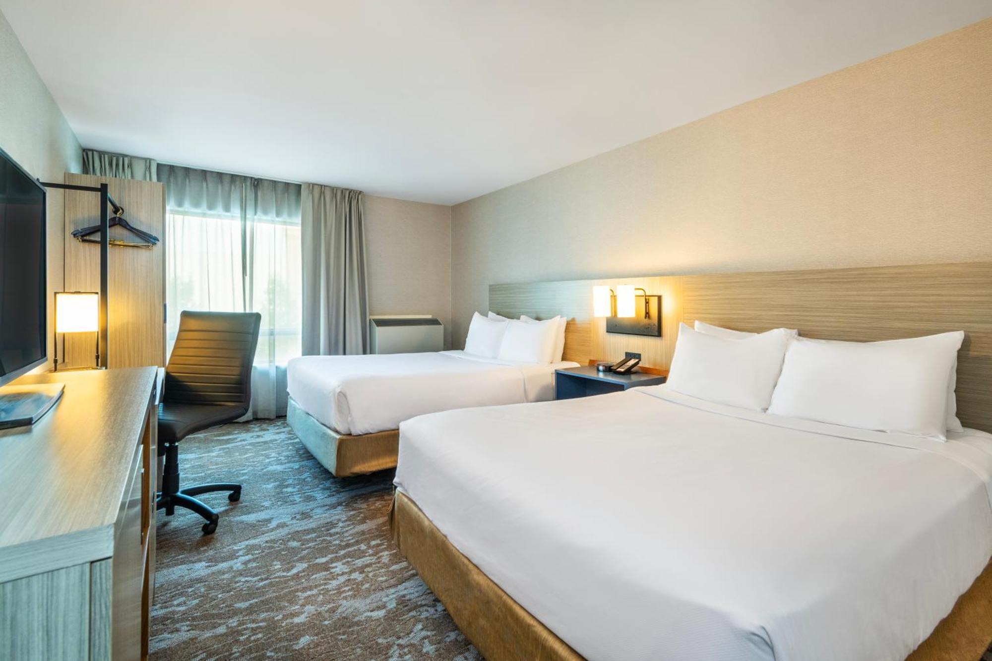 Comfort Inn Kingston Highway 401 Exterior foto